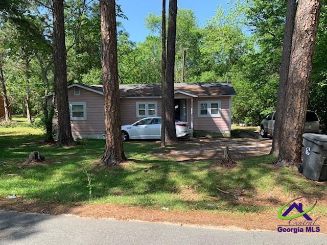 Porter St, Vienna, GA 31092