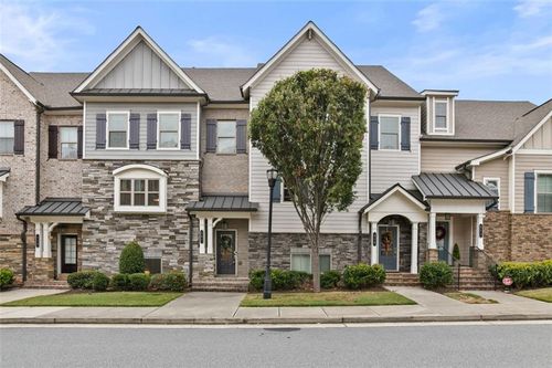 557 Henry Dr, Marietta, GA, 30064-3267 | Card Image