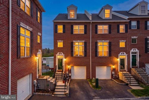425 W 5th Ave, CONSHOHOCKEN, PA, 19428-1671 | Card Image