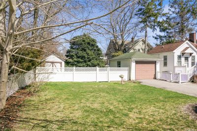 2 Circuit Road, House other with 3 bedrooms, 1 bathrooms and null parking in Bellport Village NY | Image 3