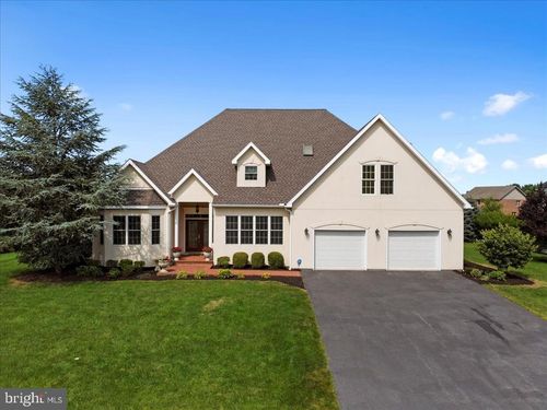 3271 Saint Andrews Dr, CHAMBERSBURG, PA, 17202-7000 | Card Image