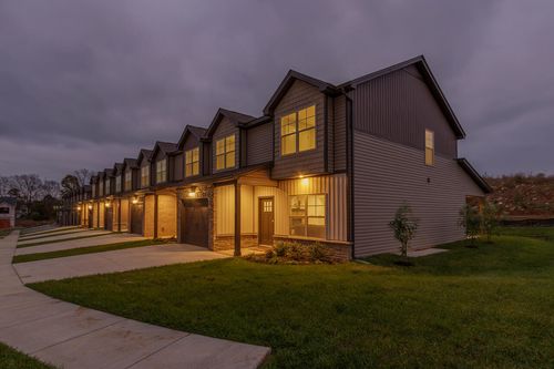 100 Platinum Dr, Frankfort, KY, 40601-8384 | Card Image