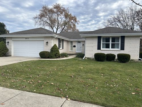2811 N Harvard Ave, Arlington Heights, IL, 60004-2044 | Card Image