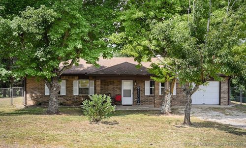 1146 N 4270 Rd, Hugo, OK, 74743-5705 | Card Image