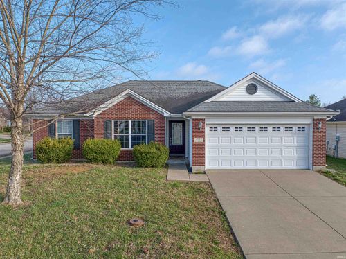 4524 Boardwalk Drive, Evansville, IN, 47725-8939 | Card Image
