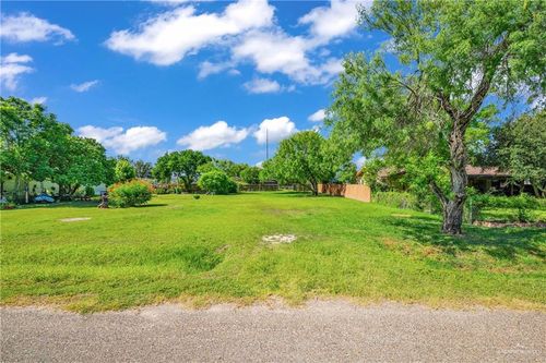 18300 Staton St, Combes, TX, 78535 | Card Image