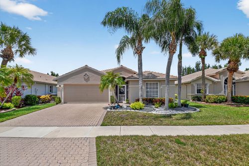 8117 Florenza Dr, Boynton Beach, FL, 33472-7137 | Card Image