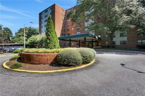 apt-809-2965 Pharr Court South Nw, Atlanta, GA, 30305-2141 | Card Image