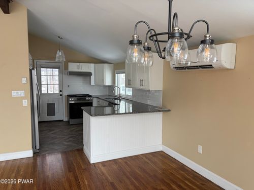 107 Village Ln, Lords Valley, PA, 18428 | Card Image