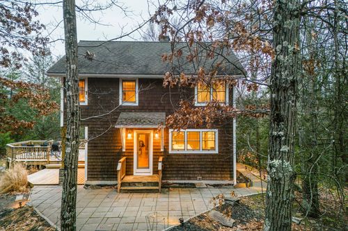 32 Northwoods Rd, Saugerties, NY, 12477-4245 | Card Image