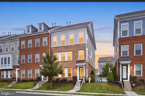 42997 Cattail Marsh Pl, LEESBURG, VA, 20175-4768 | Card Image