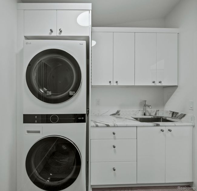 18-web-or-mls-P2199503.jpg | Image 16