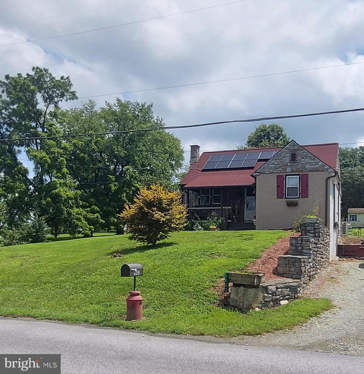 Spring Valley Rd, Quarryville, PA 17566