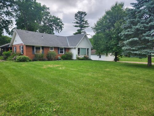 437 Washington Ave, Bellefontaine, OH, 43311-1841 | Card Image