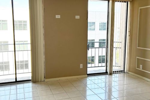 apt-1101-1122 Colorado St, Austin, TX, 78701-2123 | Card Image