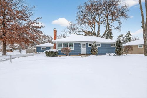 10318 York Ln, Bloomington, MN, 55431-3257 | Card Image