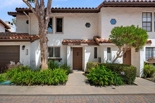 2086 Cliff Dr, Santa Barbara, CA, 93109-1568 | Card Image