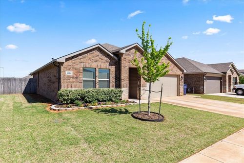 4100 Moonlight Road, Mustang, OK, 73064 | Card Image