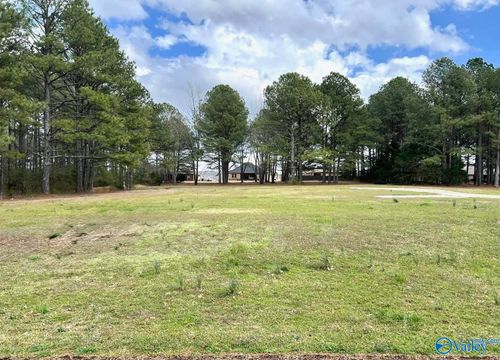 215 Saint Clair Ln, Huntsville, AL, 35811-9585 | Card Image