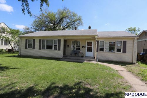 2703 Crawford St, Bellevue, NE, 68005-5306 | Card Image