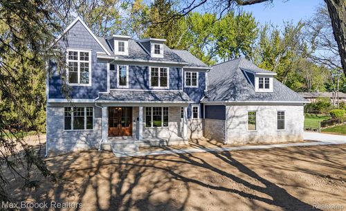 3627 Middlebury Ln, Bloomfield Hills, MI, 48301-3362 | Card Image