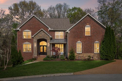 9728 Turnbridge Ct, Brentwood, TN, 37027-3716 | Card Image
