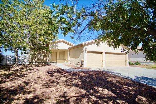 5908 E Badlands Ln, Pahrump, NV, 89061-7523 | Card Image