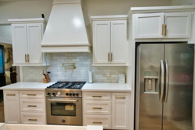 455 Green Meadows Dr, House other with 4 bedrooms, 3 bathrooms and 3 parking in West Columbia TX | Image 7