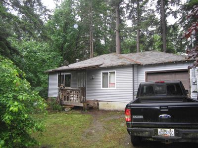 10329 N Deroche Rd, House other with 2 bedrooms, 1 bathrooms and 10 parking in Fraser Valley Rd Rural BC | Image 2