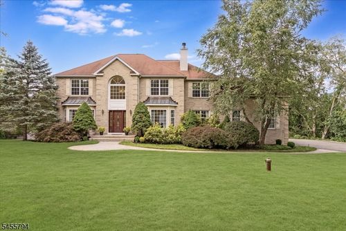 15 Dana Dr, Lafayette, NJ, 07848-4447 | Card Image