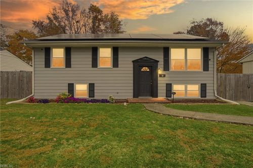 4 Tillerson Dr, Newport News, VA, 23602-4104 | Card Image