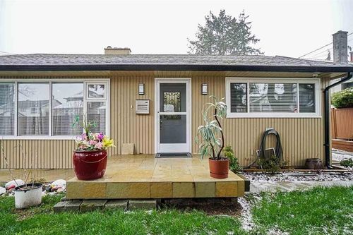 7863 119a St, Delta, BC, V4C6N7 | Card Image