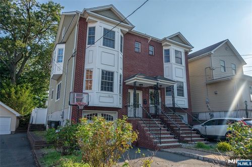 95 Conover Ave, Nutley, NJ, 07110-3397 | Card Image