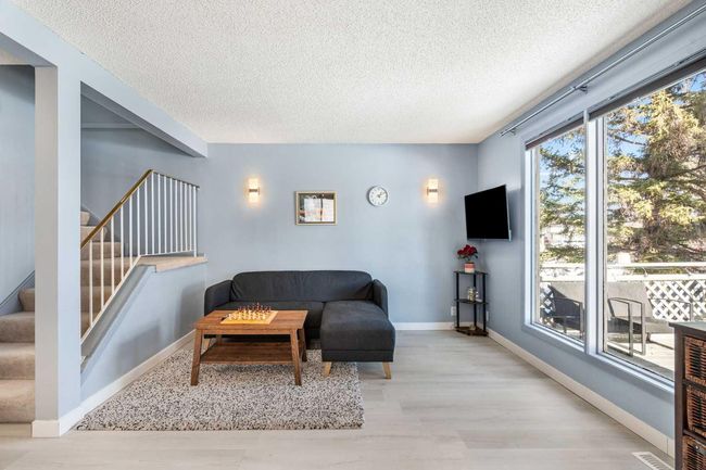 76A Millcrest Green Sw, Home with 2 bedrooms, 2 bathrooms and null parking in Calgary AB | Image 6