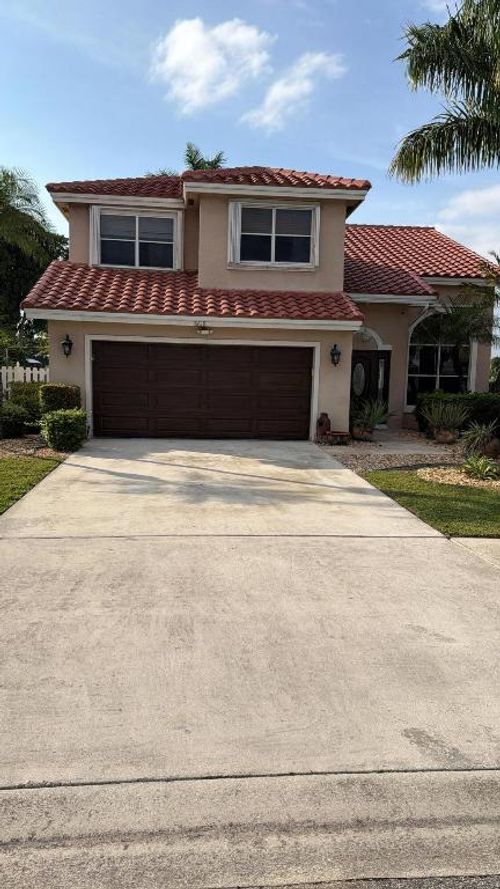 8618 Tourmaline Blvd, Boynton Beach, FL, 33472-2420 | Card Image
