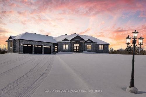 989 William Mooney Rd, Carp, ON, K0A1L0 | Card Image