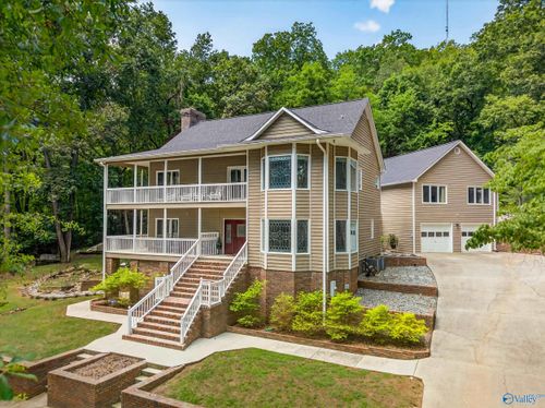 212 Wilson Hall Dr, Madison, AL, 35757-8700 | Card Image