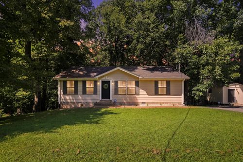 1211 Winding Way Dr, White House, TN, 37188-9064 | Card Image