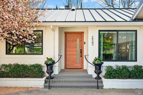 2543 Pinot Way, St. Helena, CA, 94574 | Card Image