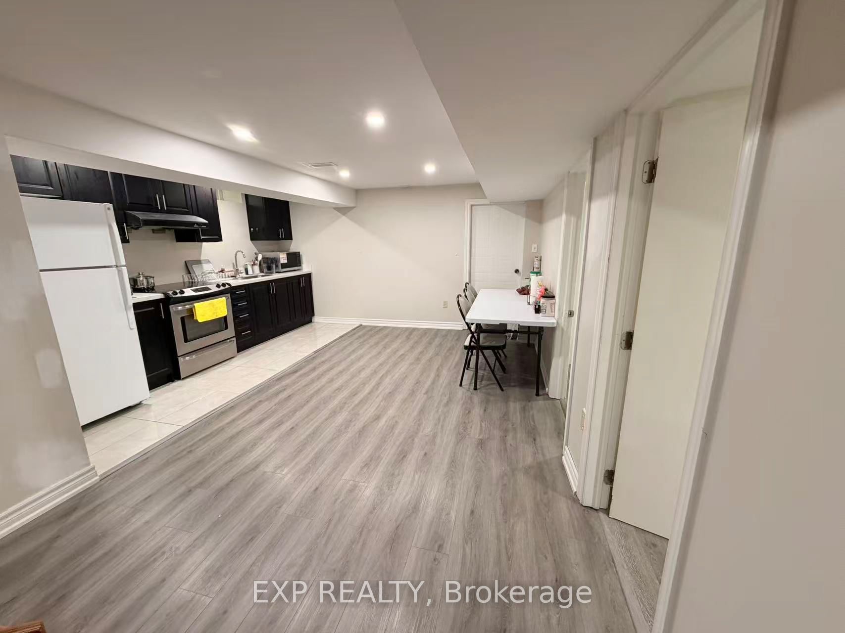Residential Lease in Markham 2