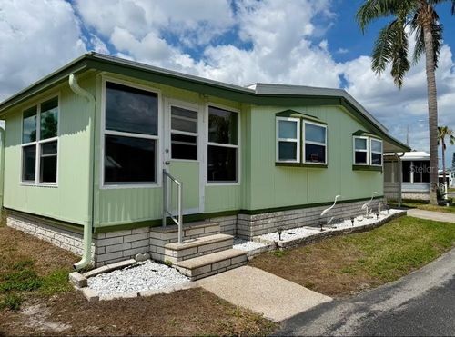 5112 Coquina Cir, NEW PORT RICHEY, FL, 34653-4910 | Card Image