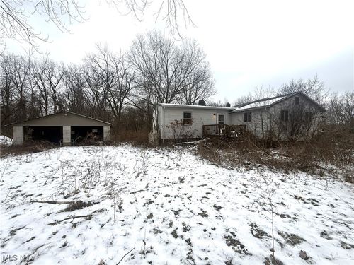 2194 Regina Rd, Akron, OH, 44320-2428 | Card Image