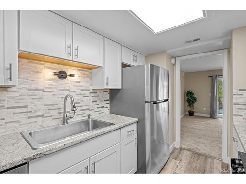 301-12142 Melody Dr, Denver, CO, 80234-2086 | Card Image