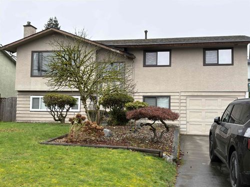 12234 99a Ave, Surrey, BC, V3V2R2 | Card Image
