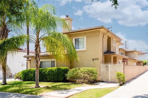 c-1011 Thompson Ave, Glendale, CA, 91201-6503 | Card Image