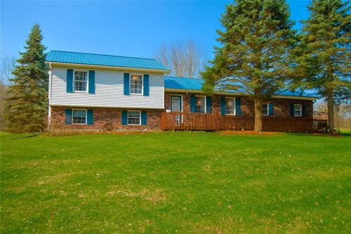 9555 Us Route 20a, Hemlock, NY, 14466-9631 | Card Image