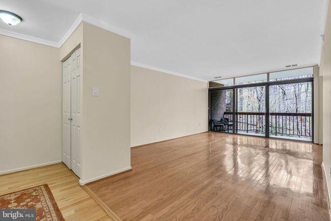 5C - 1665 Parkcrest Cir, Condo with 2 bedrooms, 1 bathrooms and null parking in RESTON VA | Image 18
