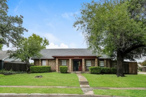 4200 Wayfaring St, Mesquite, TX, 75150-4255 | Card Image