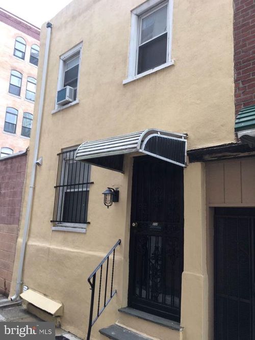202 N Clifton St, PHILADELPHIA, PA, 19107-1824 | Card Image