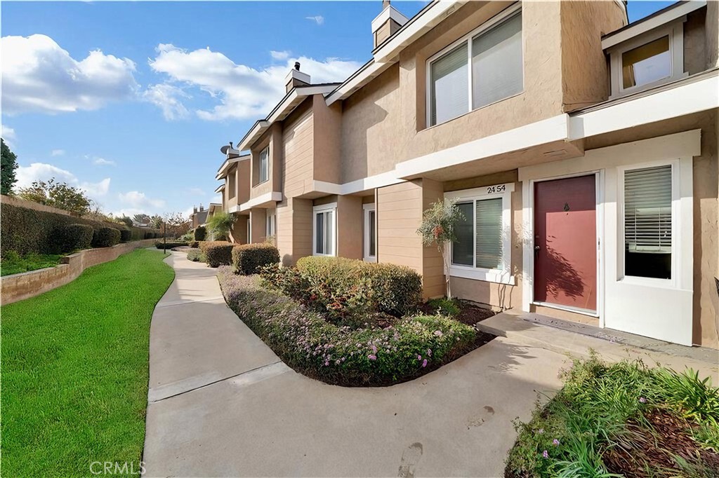 Residential Lease in Placentia